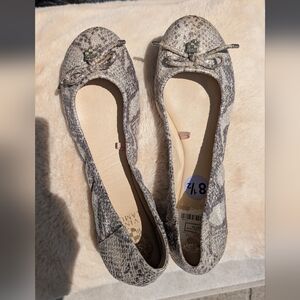 Vince Camuto Gray Glitter Flats